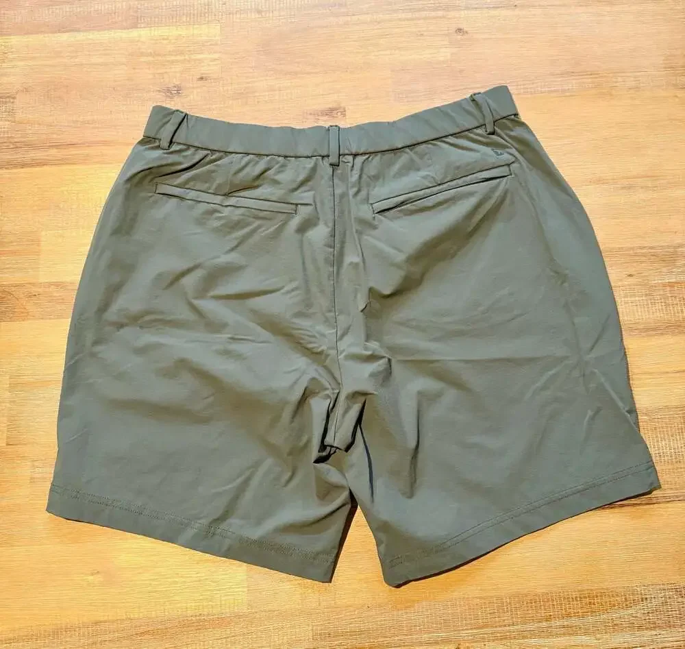 Bearbottom The Tech Pull-On Short 7 Inch Inseam Green Men's Size Large